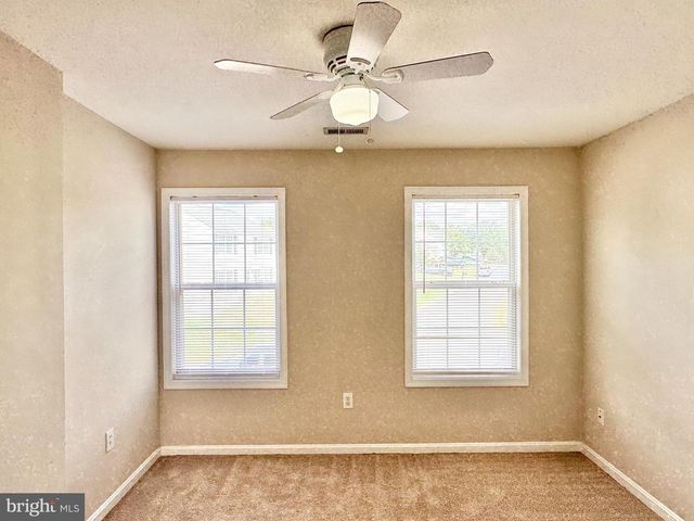 9 KIMBERLY DR, Stafford, VA 22554