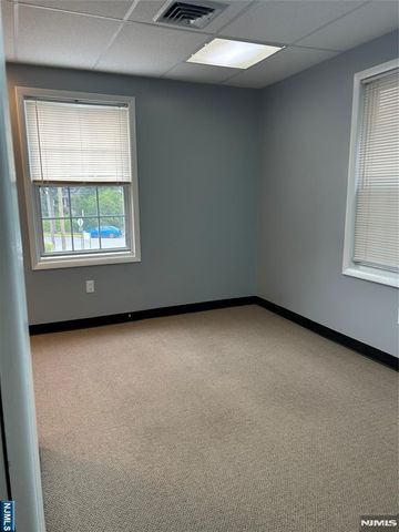 194 Rock, Glen Rock, NJ 07452