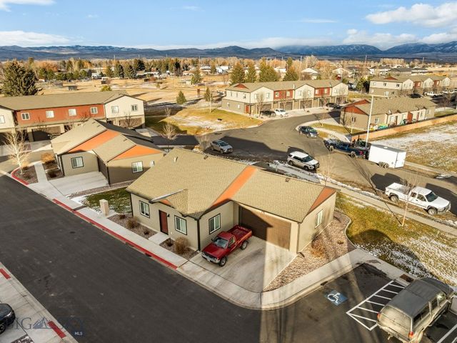 13 & 14 Moreland Court 101-102,301-305,701-904, Manhattan, MT 59741