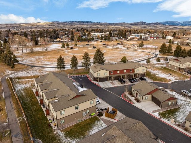 13 & 14 Moreland Court 101-102,301-305,701-904, Manhattan, MT 59741