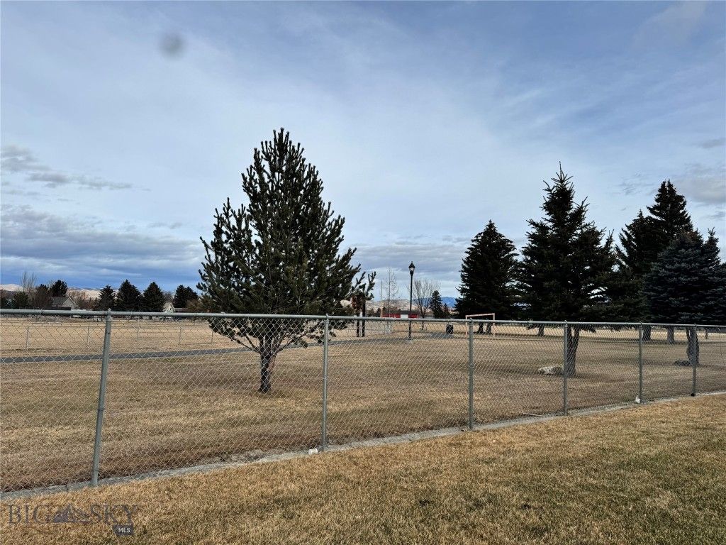 13 & 14 Moreland Court 101-102,301-305,701-904, Manhattan, MT 59741 photo 57