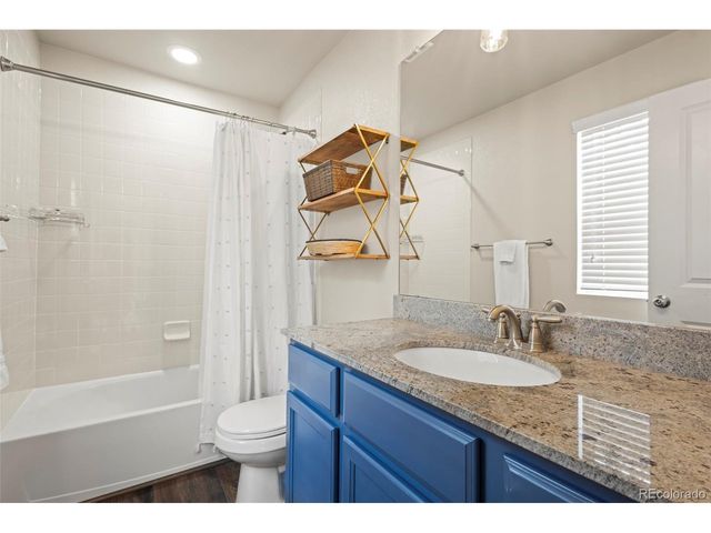 10281 Bellwether Ln, Lone Tree, CO 80124