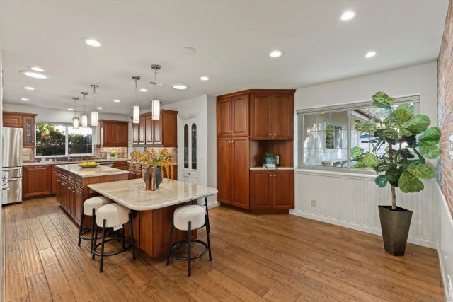 1157 San Pablo Dr, San Marcos, CA 92078