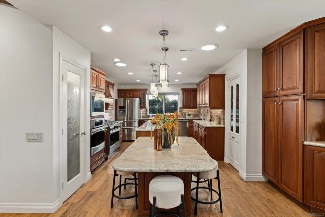 1157 San Pablo Dr, San Marcos, CA 92078