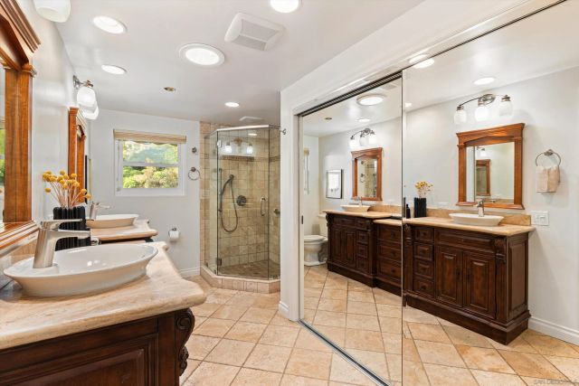 1157 San Pablo Dr, San Marcos, CA 92078