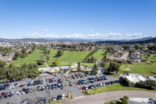 1157 San Pablo Dr, San Marcos, CA 92078
