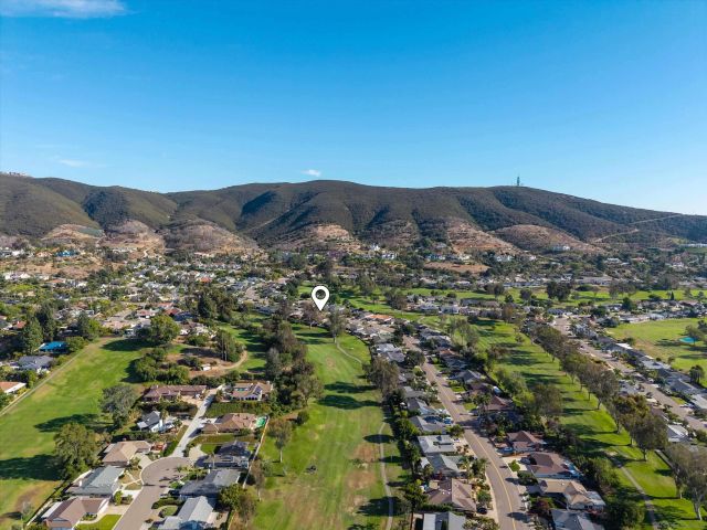 1157 San Pablo Dr, San Marcos, CA 92078