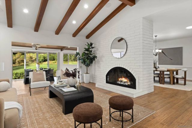 1157 San Pablo Dr, San Marcos, CA 92078