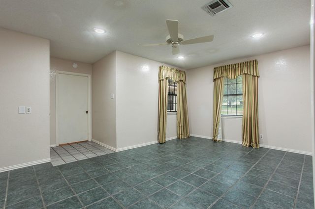 3502 Elm DR, Temple, TX 76502