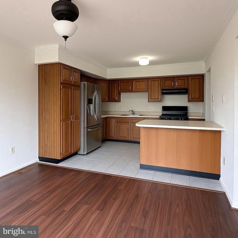 180 SECKEL COURT, Telford, PA 18969