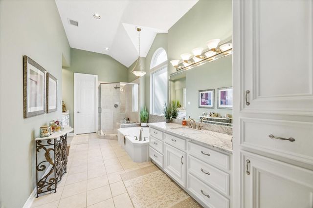 13515 Winter Creek Court, Houston, TX 77077