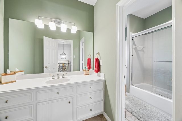 13515 Winter Creek Court, Houston, TX 77077