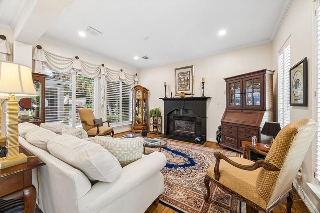 13515 Winter Creek Court, Houston, TX 77077