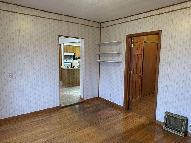 407 E 5TH STREET, Owen, WI 54460