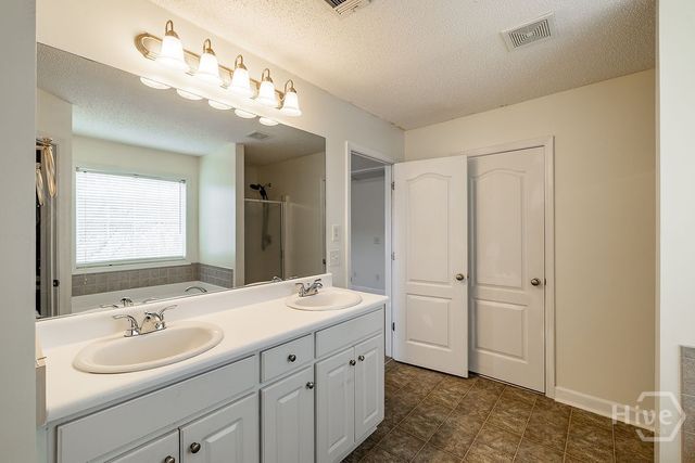 871 Jefferson Walk Circle, Jefferson, GA 30549