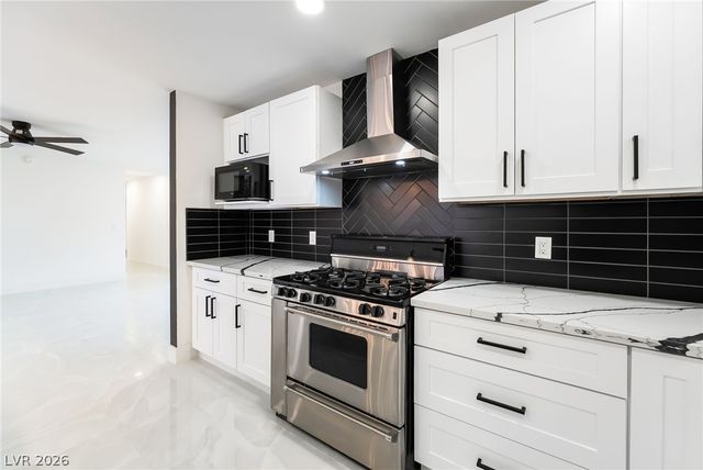 706 North Hollywood Boulevard, Las Vegas, NV 89110