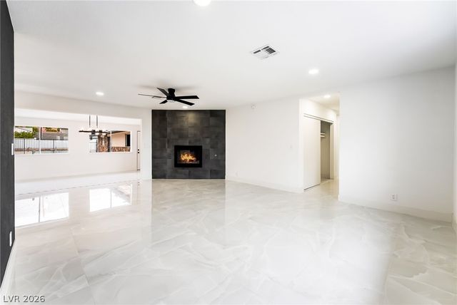 706 North Hollywood Boulevard, Las Vegas, NV 89110