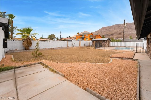 706 North Hollywood Boulevard, Las Vegas, NV 89110