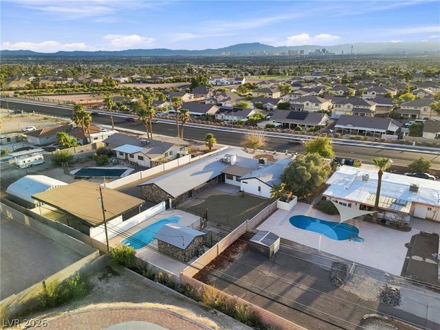 706 North Hollywood Boulevard, Las Vegas, NV 89110