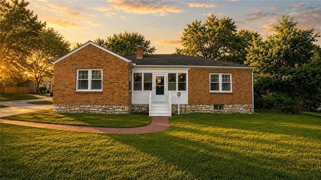 7021 Raytown Road, Kansas City, MO 64133