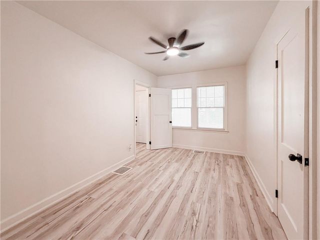 7021 Raytown Road, Kansas City, MO 64133