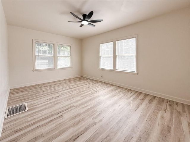 7021 Raytown Road, Kansas City, MO 64133