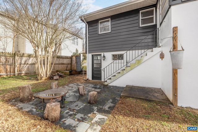 1411 BAKER ST, Charlottesville, VA 22903