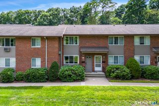 218 New Britain Avenue 5, Farmington, CT 06085