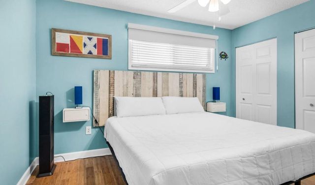 3600 Thomas Dr Apt C104, Panama City, FL 32408