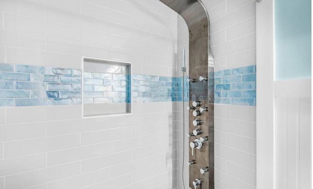 3600 Thomas Dr Apt C104, Panama City, FL 32408