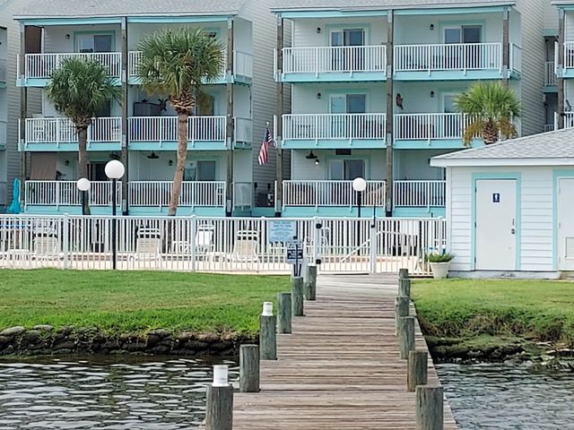 3600 Thomas Dr Apt C104, Panama City, FL 32408