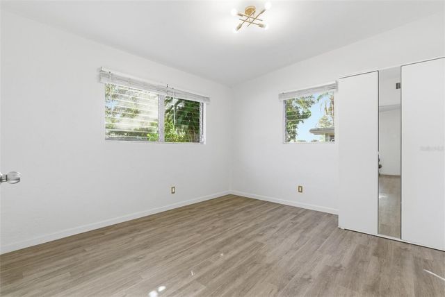 5481 47TH AVENUE N, St Petersburg, FL 33709