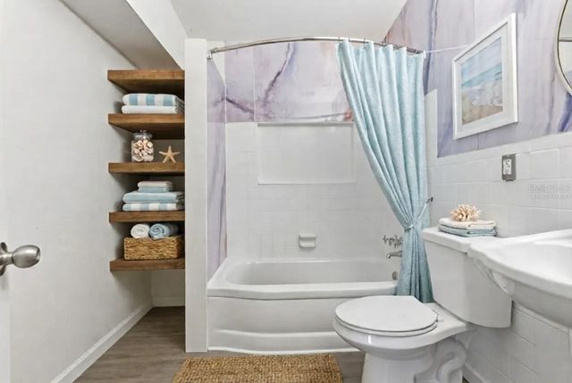 5481 47TH AVENUE N, St Petersburg, FL 33709