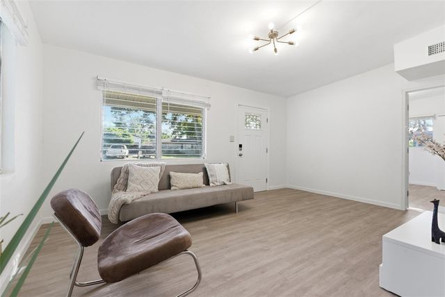 5481 47TH AVENUE N, St Petersburg, FL 33709