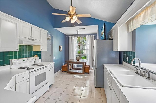 17702 LONG RIDGE ROAD, Tampa, FL 33647