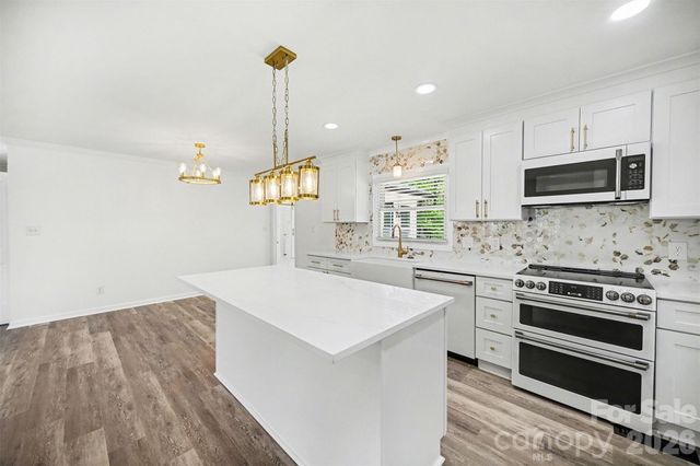 11630 Trails End Lane, Huntersville, NC 28078