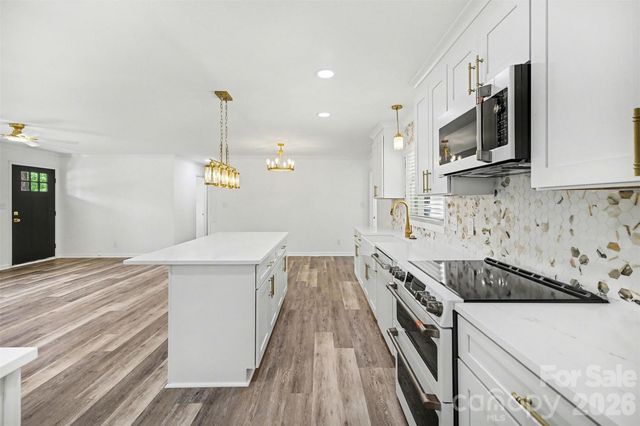 11630 Trails End Lane, Huntersville, NC 28078