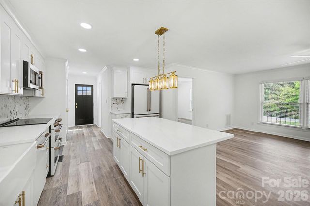 11630 Trails End Lane, Huntersville, NC 28078