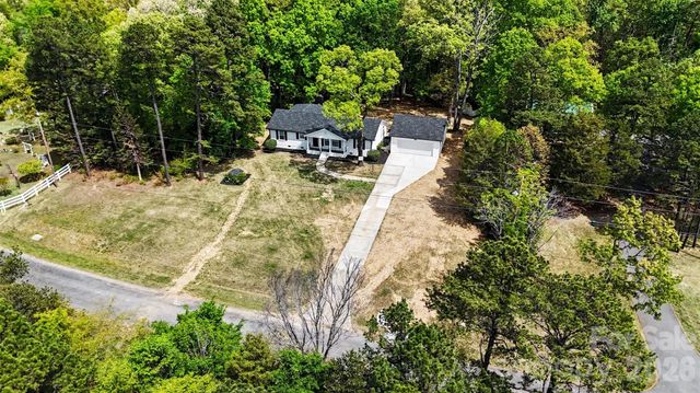 11630 Trails End Lane, Huntersville, NC 28078