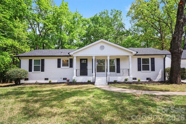 11630 Trails End Lane, Huntersville, NC 28078
