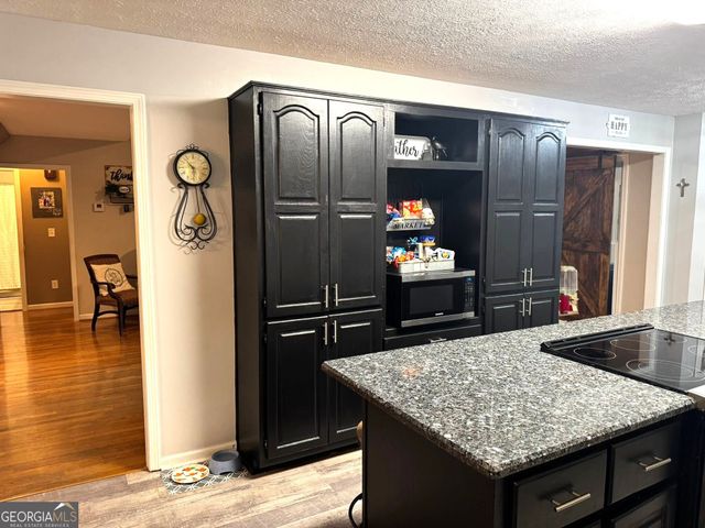135 Meadow Lakes Boulevard, Cedartown, GA 30125