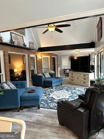 135 Meadow Lakes Boulevard, Cedartown, GA 30125