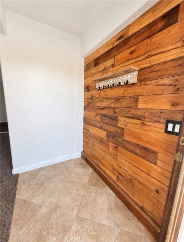 22073 Vacation, Canyon Lake, CA 92587