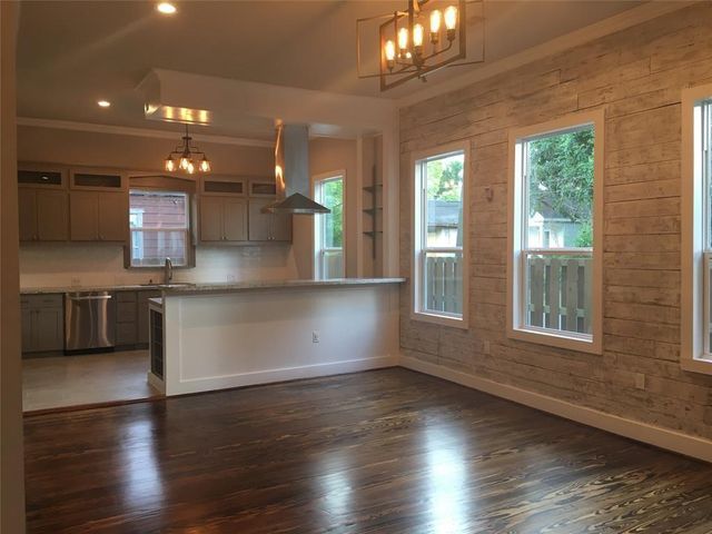 1321 Summer Street, Houston, TX 77007