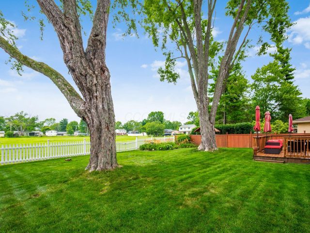 6329 Bellmeadow Drive, Columbus, OH 43229