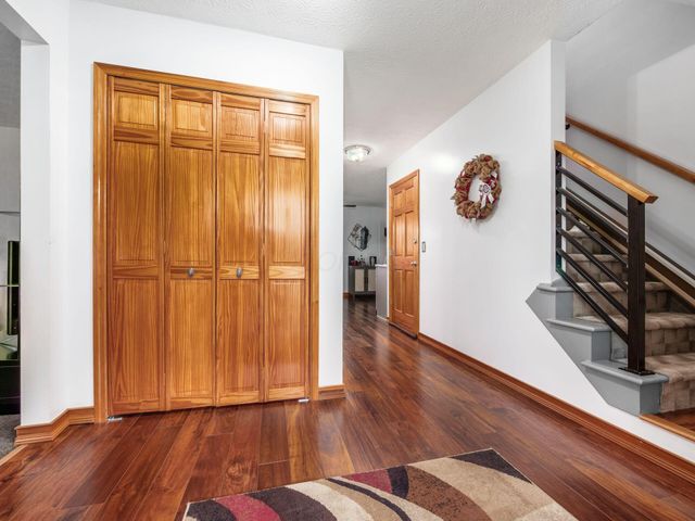 6329 Bellmeadow Drive, Columbus, OH 43229