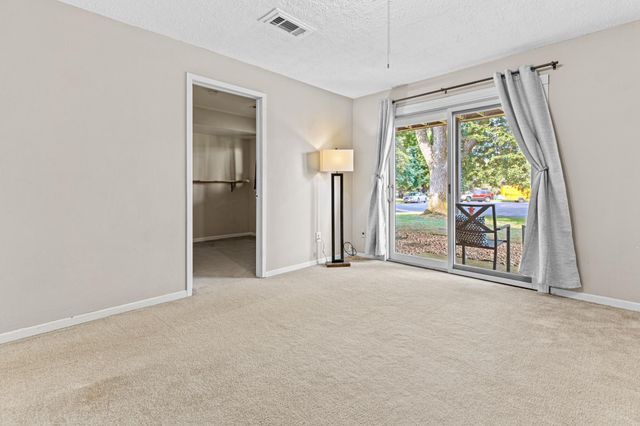 11123 Xavier Circle, Bloomington, MN 55437