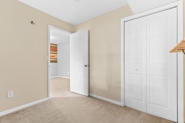 11123 Xavier Circle, Bloomington, MN 55437