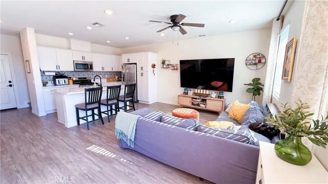 30383 Town Square, Menifee, CA 92584