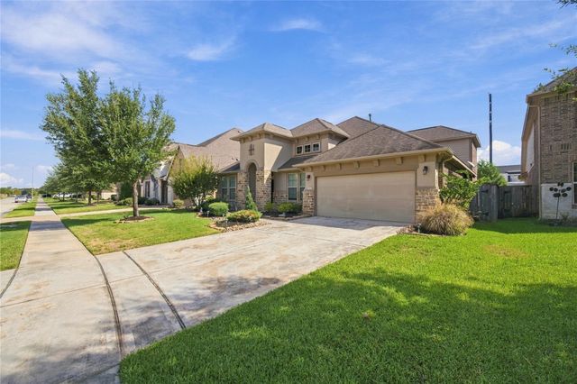16510 Hamilton Pool Drive, Cypress, TX 77433
